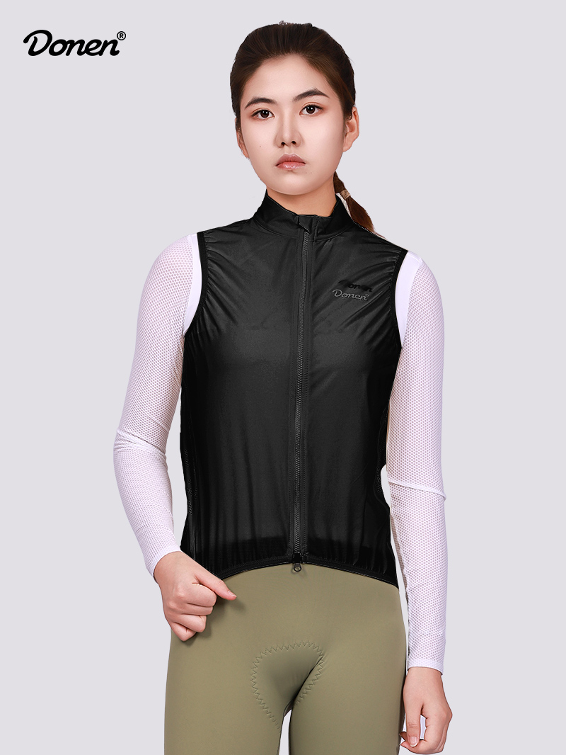 DN250715轻颜马甲女-黑色