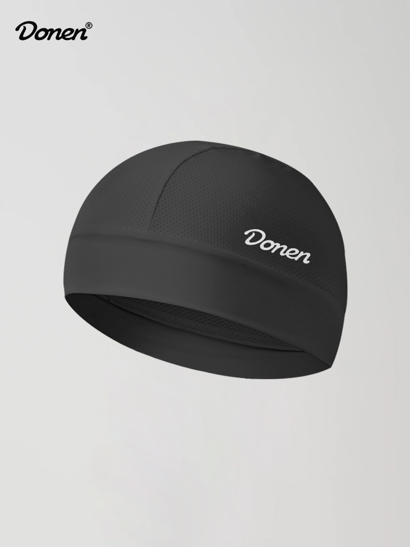 caps   black