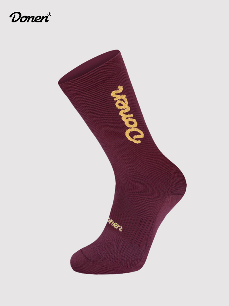 Star Shine Cycling Socks - Burgundy